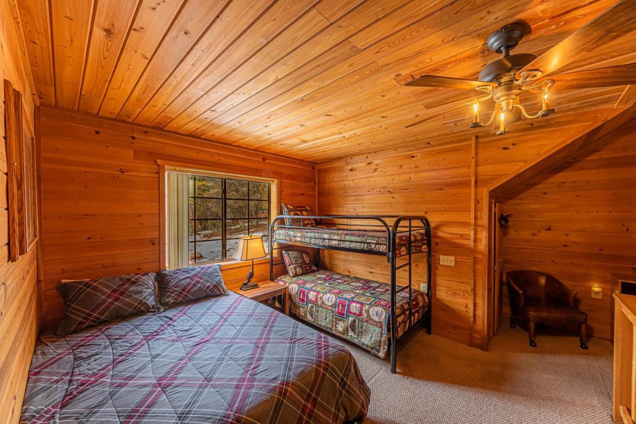 Cabin #4 The Wolves Den - Pet Friendly- Sleeps 6 - Playground & Game Room Payson Exterior photo