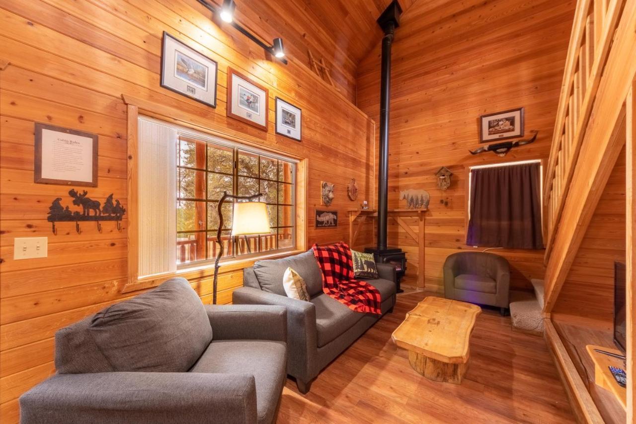 Cabin #4 The Wolves Den - Pet Friendly- Sleeps 6 - Playground & Game Room Payson Exterior photo